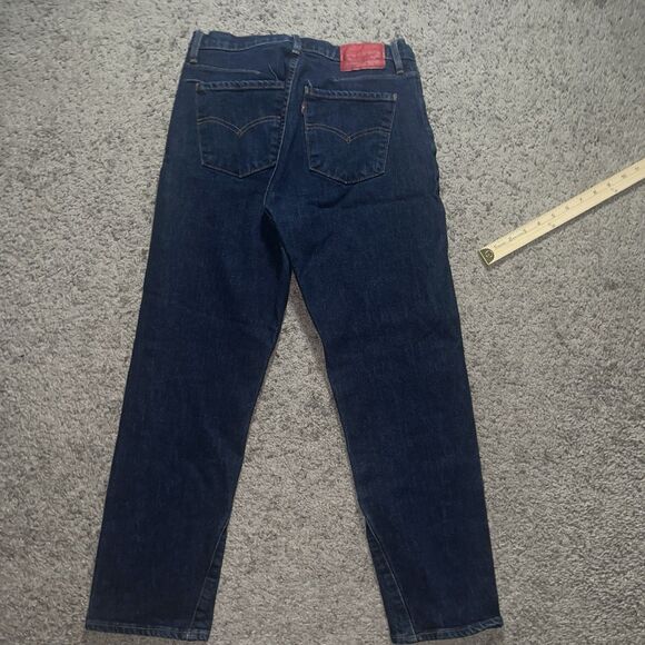 Levi's Women's Straight Leg Jeans - Dark Blue with Red Patch - Picture 7 of 9